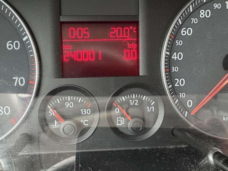 Gebraucht VW Caddy Life 102 PS (75 kW) 2006 Tornadorot Van / Kleinbus