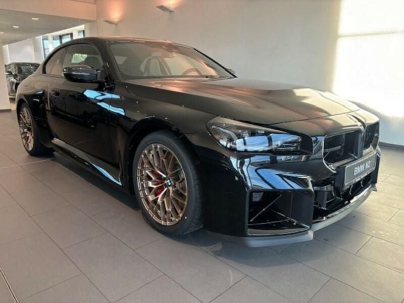 Neu BMW M2 Performance 530 PS (389 kW) 2025 Saphirschwarz metallic Coupé