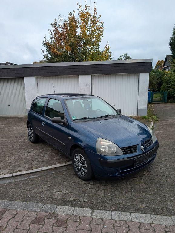 Gebraucht Renault Clio II Authentique 75 PS (55 kW) 2005 Blau Limousine