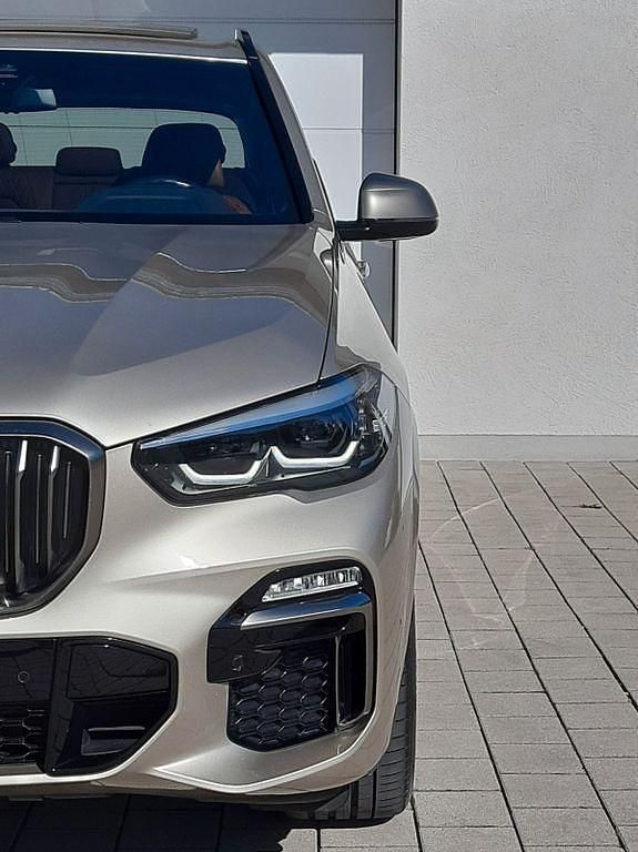 Beige Gebraucht 2019 BMW X5 Performance SUV | 56.999 € (Teuer) - Bild 1/4