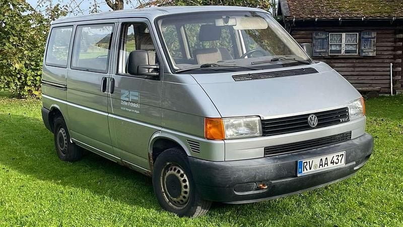 Gebraucht VW T4 102 PS (75 kW) 2000 Silber Van