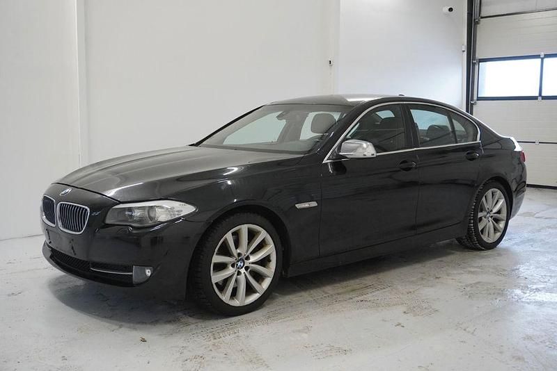 Gebraucht BMW 535 306 PS (225 kW) 2010 Schwarz Limousine