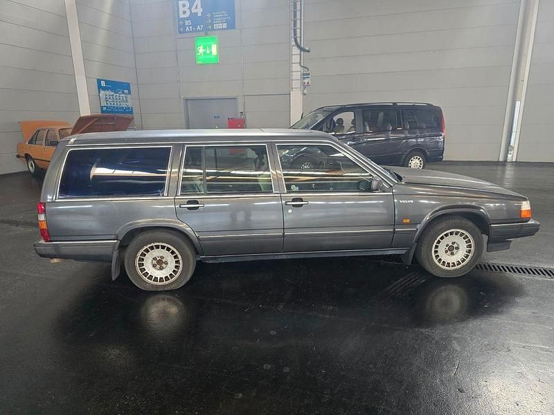 Gebraucht Volvo 760 155 PS (114 kW) 1989 Grau Kombi
