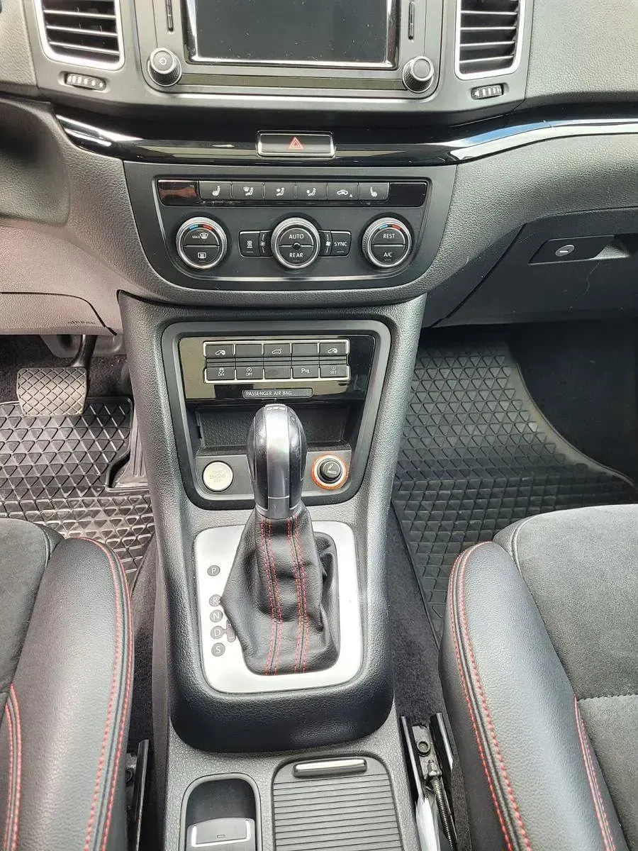 Gebraucht Seat Alhambra 4Drive 177 PS (130 kW) 2019 Schwarz Van / Kleinbus