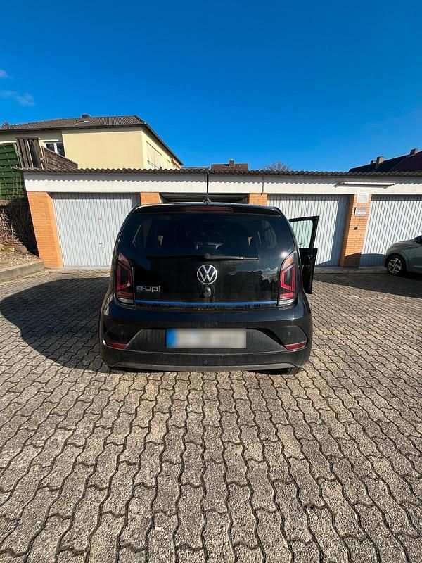Gebraucht VW e-up! Style 62 kW (85 PS) 2023 Schwarz Kleinwagen