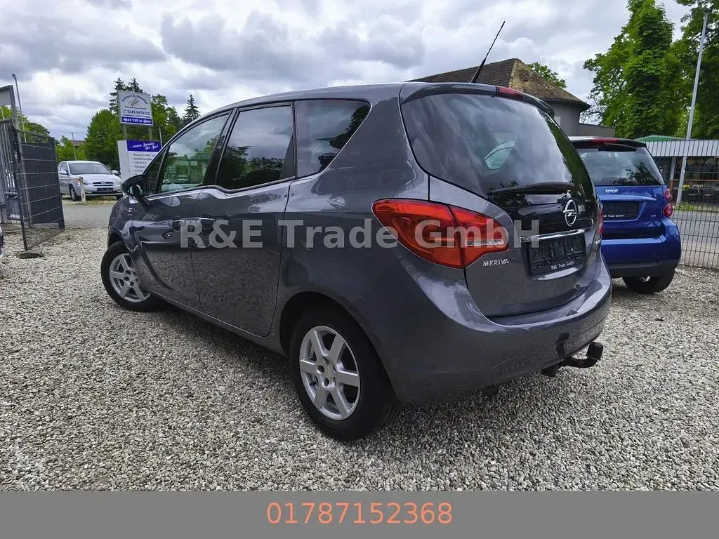 Używany Opel Meriva Active 120 KM (88 kW) 2017 Szary Minivan