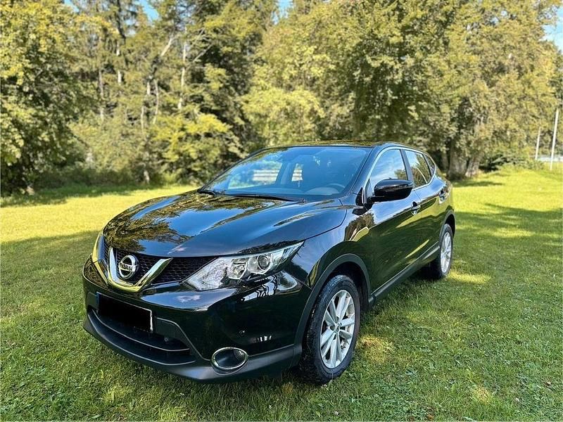 Schwarz Gebraucht 2015 Nissan Qashqai Acenta SUV | 11.490 € (Fairer Preis) - Bild 1/4