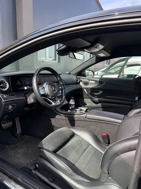 Gebraucht Mercedes E350 AMG 286 PS (210 kW) 2019 Schwarz Coupé