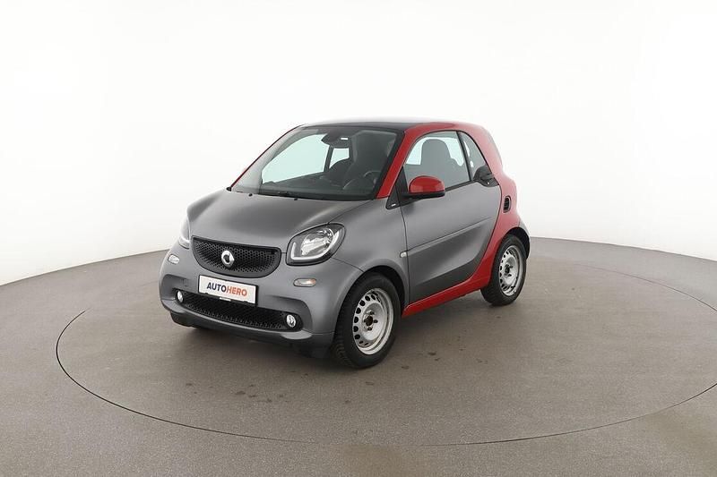 Grau Gebraucht 2017 Smart ForTwo Coupé Prime Kleinwagen | 14.470 € (Fairer Preis) - Bild 1/3
