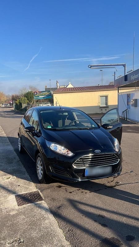Gebraucht Ford Fiesta 82 PS (60 kW) 2013 Schwarz Kleinwagen