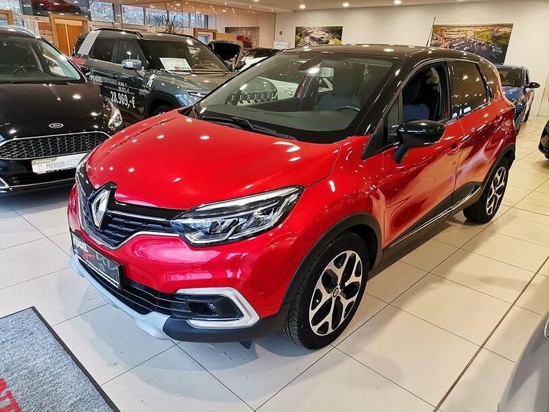 Gebraucht Renault Captur Collection 150 PS (110 kW) 2019 Rot nnp + schwarz gne SUV