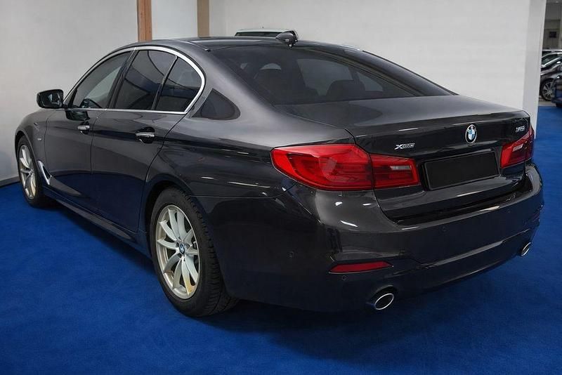 Gebraucht BMW 530 265 PS (194 kW) 2018 Braun Limousine