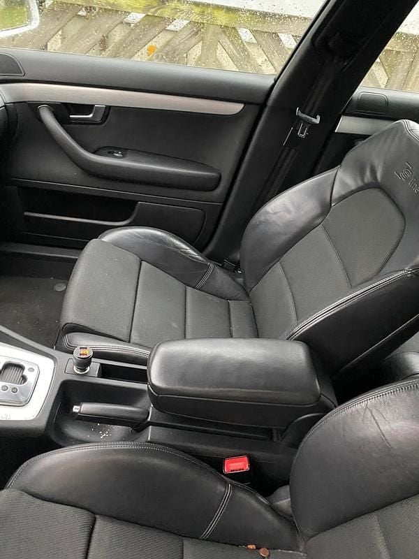 Second-hand Audi A4 S-Line 140 CP (102 kW) 2007 Argintiu Break