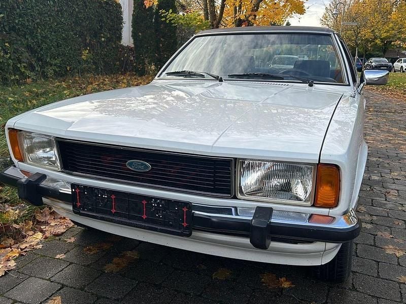 Weiß Gebraucht 1977 Ford Taunus Ghia Coupé | 7.999 € - Bild 1/4