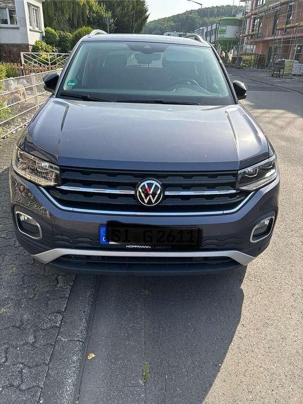 Grau Gebraucht 2022 VW T-Cross Style SUV | 18.000 € (Guter Preis) - Bild 1/4