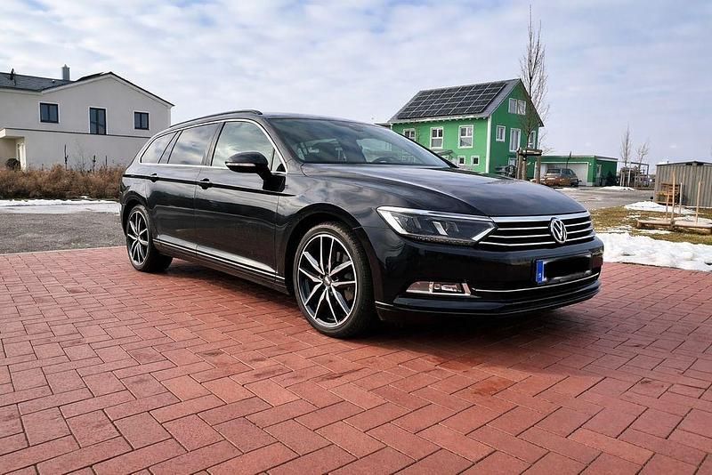 Gebraucht VW Passat Highline 150 PS (110 kW) 2018 Schwarz Kombi