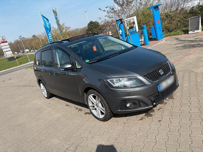 Gebraucht Seat Alhambra 170 PS (125 kW) 2011 Grau Van / Kleinbus