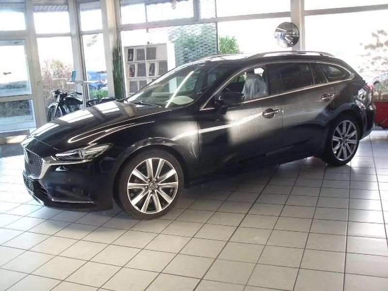 Jet black Gebraucht 2023 Mazda 6 Takumi-Line Kombi | 31.500 € (Fairer Preis) - Bild 1/4