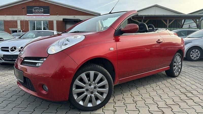 Rot Gebraucht 2006 Nissan Micra C+C Premium Edition Cabrio | 1.999 € (Fairer Preis) - Bild 1/4