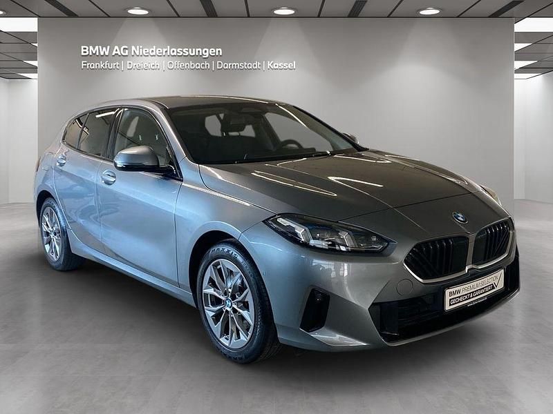 Gebraucht BMW 120 156 PS (114 kW) 2025 Grau Kleinwagen