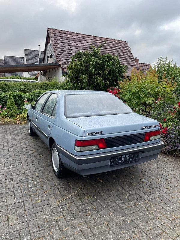 Blau Gebraucht 1988 Peugeot 405 Limousine | 6.499 € - Bild 1/4