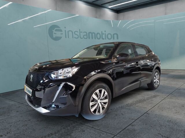 Second-hand Peugeot e-2008 Active 100 kW (136 CP) 2022 Negru SUV