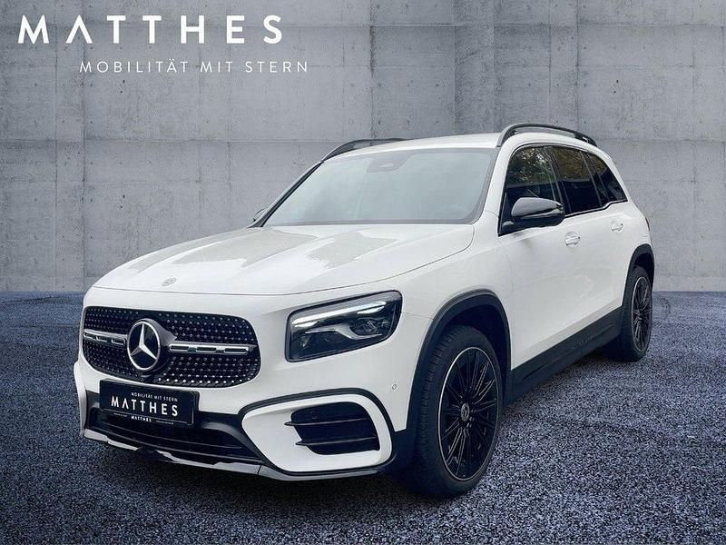 Weiß Gebraucht 2025 Mercedes GLB220 AMG SUV | 56.319 € (Teuer) - Bild 1/4