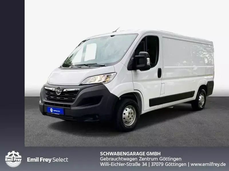 Weiß Gebraucht 2022 Opel Movano Edition Van | 25.490 € (Fairer Preis) - Bild 1/4