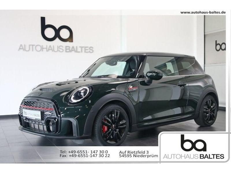Rebel green uni Gebraucht 2024 Mini John Cooper Works Kleinwagen | 34.849 € (Fairer Preis) - Bild 1/4