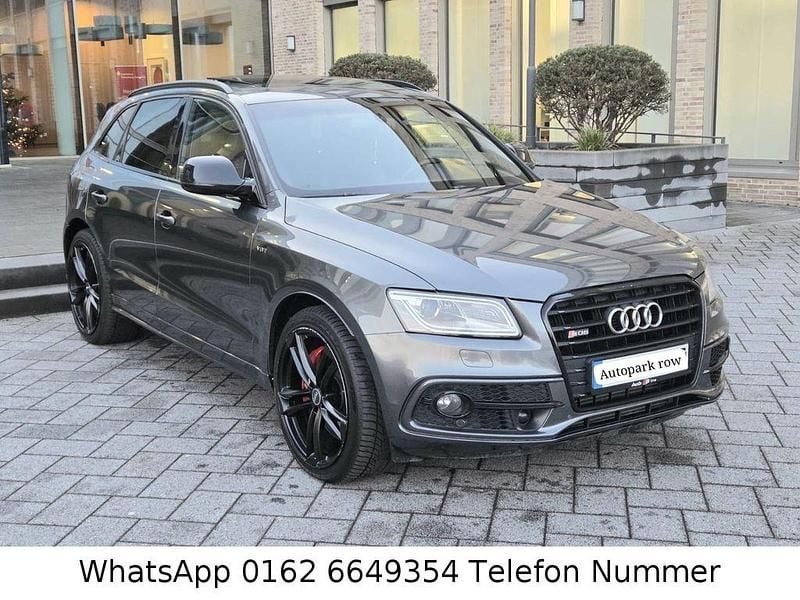 Grau Gebraucht 2016 Audi SQ5 Ambiente SUV | 20.700 € (Superpreis) - Bild 1/4