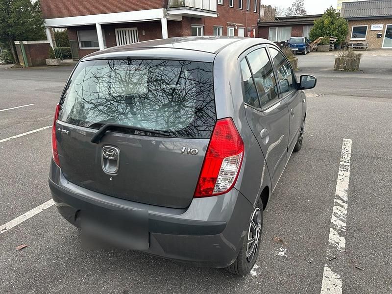 Gebraucht Hyundai i10 67 PS (49 kW) 2008 Grau Kleinwagen