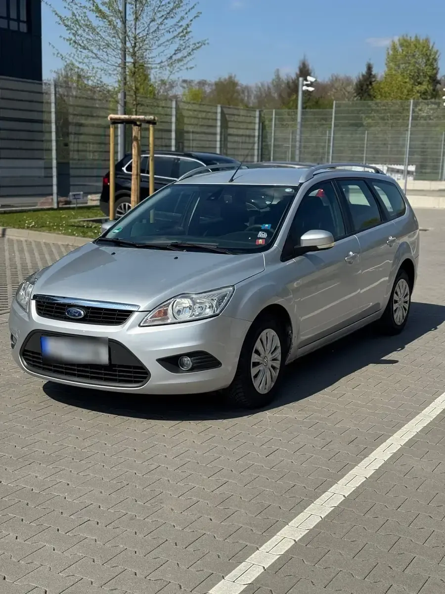 Second-hand Ford Focus 100 CP (73 kW) 2011 Argintiu Break