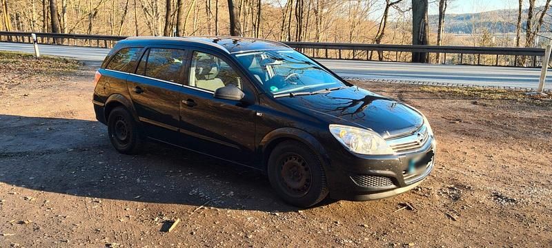 Gebraucht Opel Astra 116 PS (85 kW) 2009 Schwarz Kombi