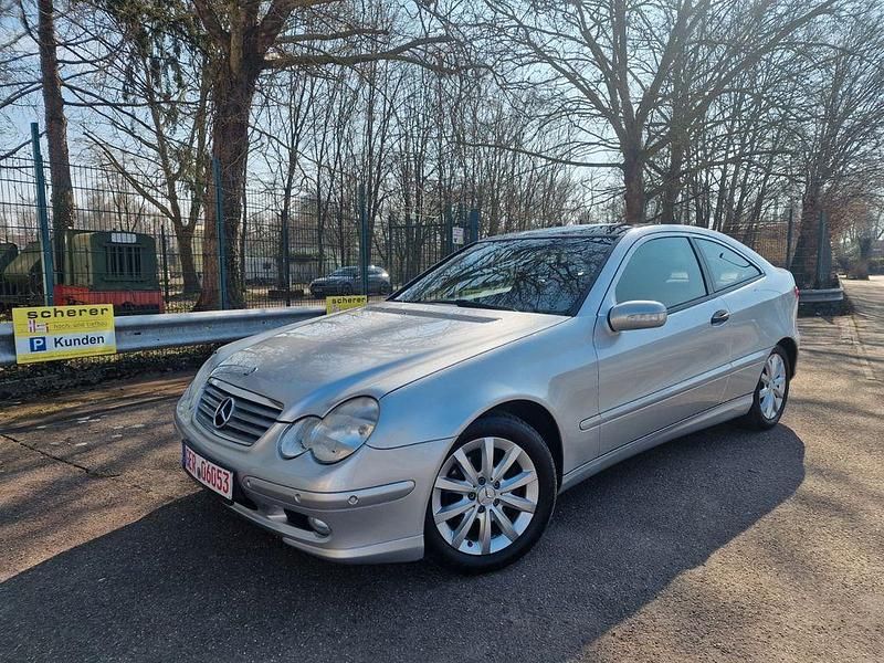 Gebraucht Mercedes CL200 163 PS (119 kW) 2001 Silber Coupé
