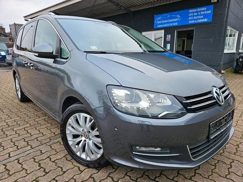 Gebraucht VW Sharan Highline 177 PS (130 kW) 2015 Grau Van / Kleinbus