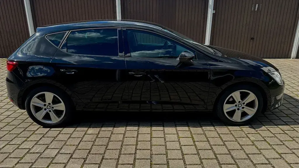 Gebraucht Seat Leon Reference 110 PS (80 kW) 2016 Schwarz Limousine