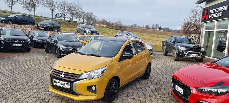 Gelb Gebraucht 2023 Mitsubishi Space Star Select+ Limousine | 15.690 € (Teuer) - Bild 1/4