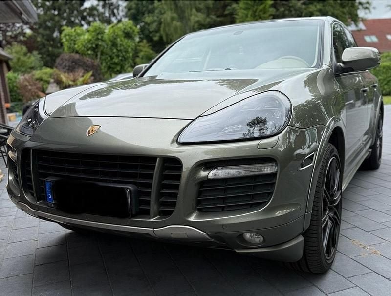 Grün Gebraucht 2009 Porsche Cayenne GTS Sport SUV | 13.999 € (Guter Preis) - Bild 1/4