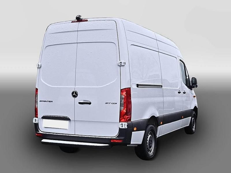 Gebraucht Mercedes Sprinter 170 PS (125 kW) 2024 Weiß Van
