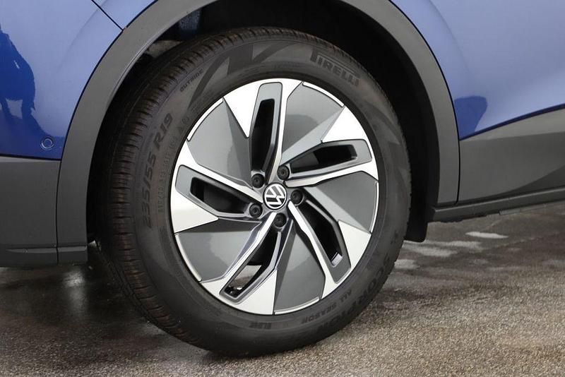 Gebraucht VW ID.4 Pure 125 kW (170 PS) 2025 Blue dusk metallic SUV