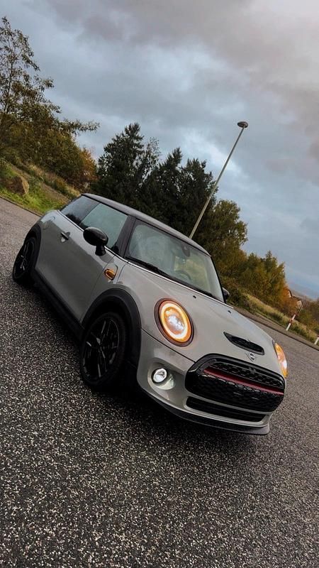 Gebraucht Mini Cooper S 135 kW (184 PS) 2020 Grau Kleinwagen