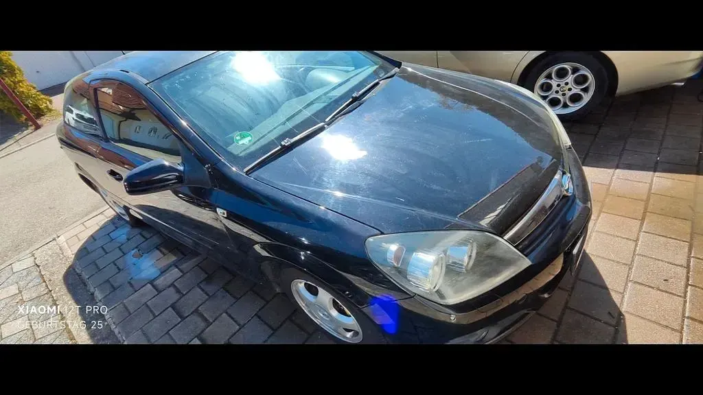 Brugt Opel Astra 103 HK (75 kW) 2006 Sort Coupe