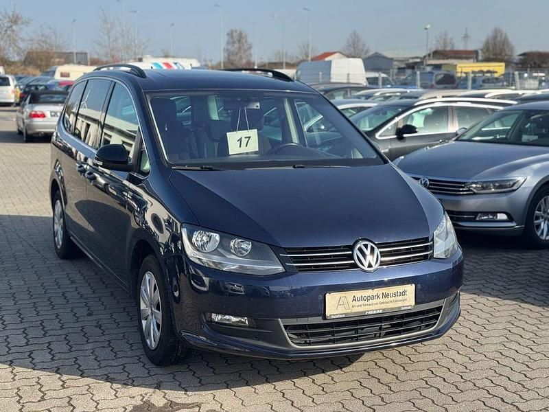 Gebraucht VW Sharan Match 140 PS (102 kW) 2012 Blau Van / Kleinbus