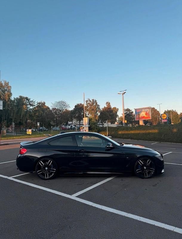 Schwarz Gebraucht 2013 BMW 420 Coupé | 14.999 € (Etwas zu teuer) - Bild 1/4