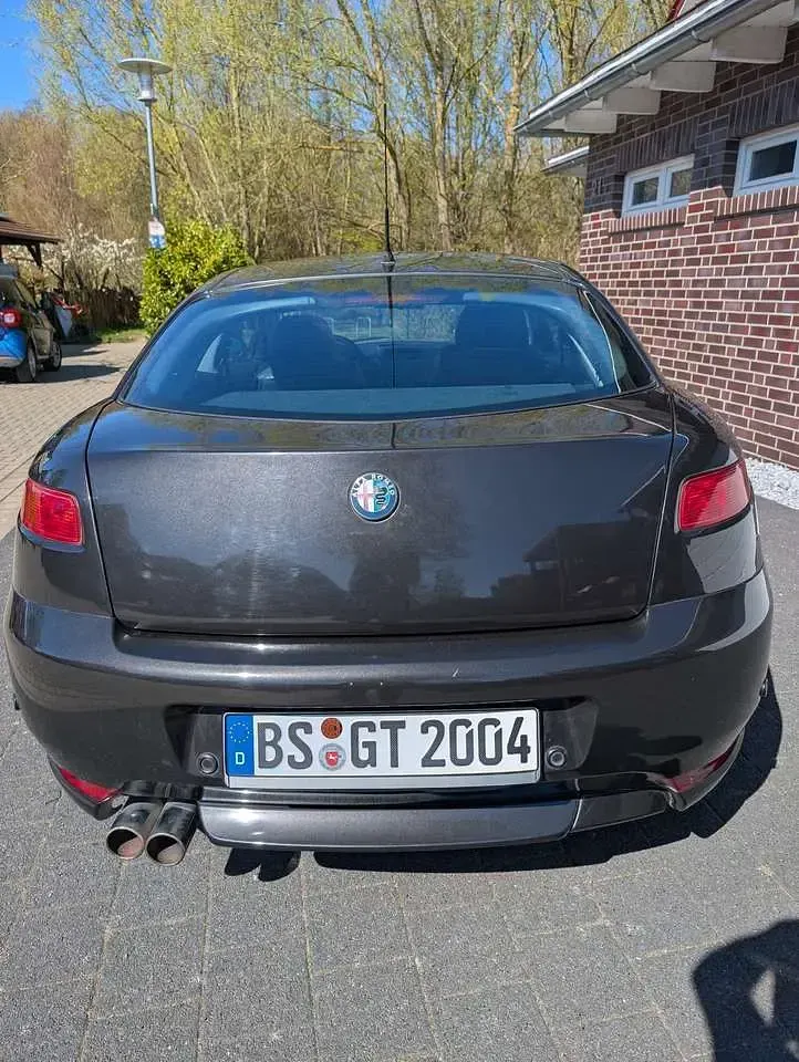 Gebraucht Alfa Romeo GT Distinctive 241 PS (177 kW) 2004 Schwarz Coupé