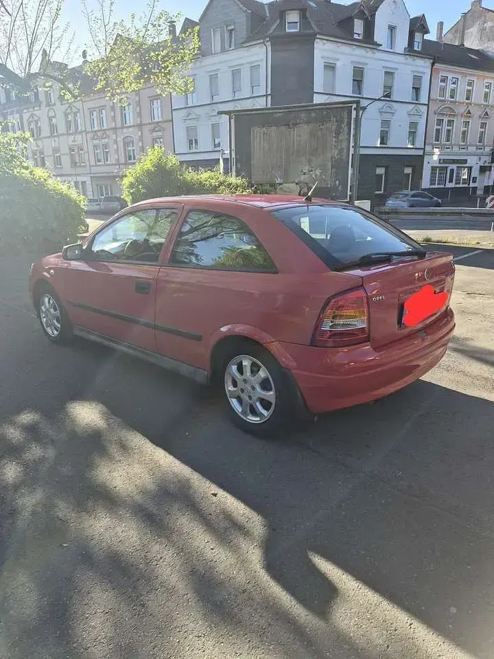 Usata Opel Astra 84 CV (61 kW) 2002 Rosso Coupé