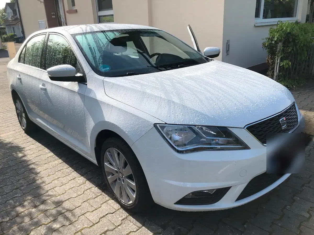 Gebraucht Seat Toledo Style Plus 110 PS (80 kW) 2018 Weiß Kleinwagen