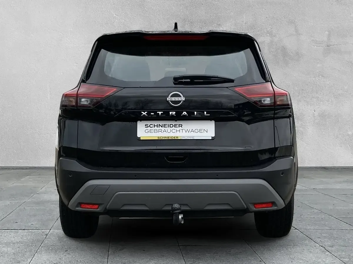Gebraucht Nissan X-Trail Acenta 163 PS (119 kW) 2024 Schwarz SUV