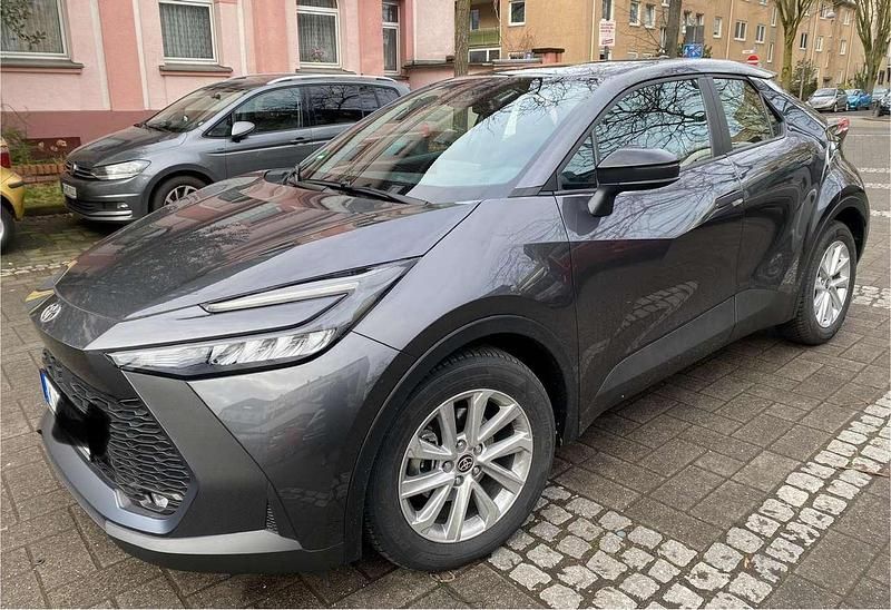 Schwarz Gebraucht 2024 Toyota C-HR SUV | 31.000 € (Fairer Preis) - Bild 1/4