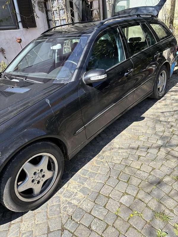 Gebraucht Mercedes E320 Avantgarde 224 PS (164 kW) 2004 Schwarz Kombi